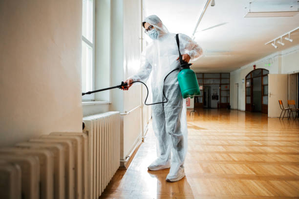 Best Emergency Pest Control  in Fairbury, IL